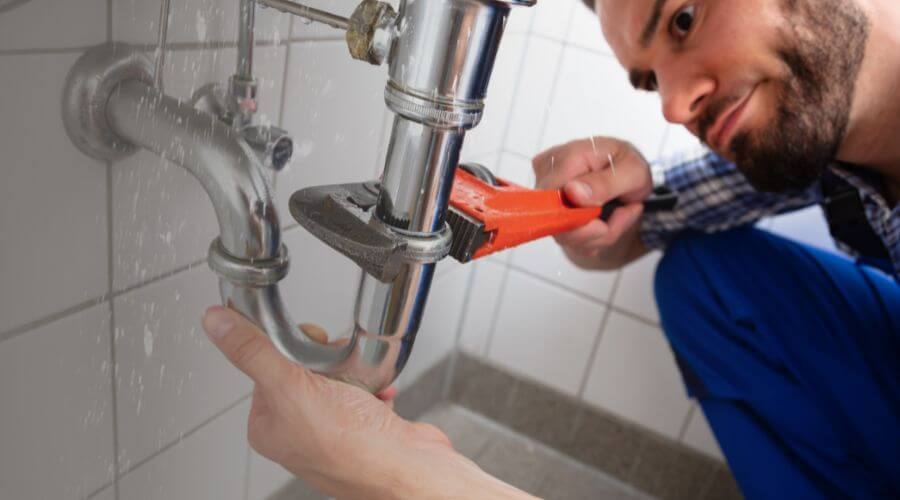 Professional same day plumber services in McCausland, IA